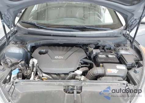 2016 Hyundai Veloster из США, поврежденный, VIN KMHTC6AD4GU249571